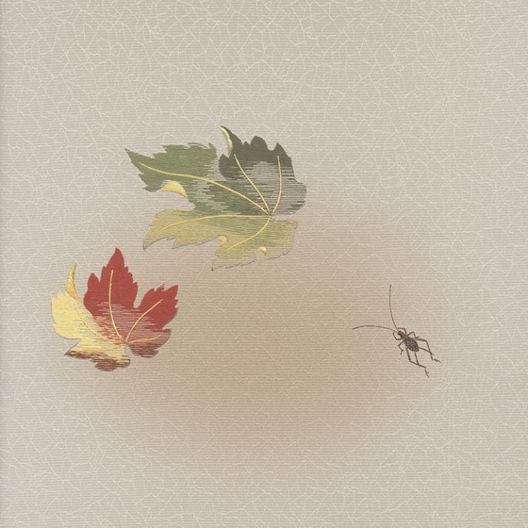 TXJ14-69TR Maple Leaves and Bell Cricket-0